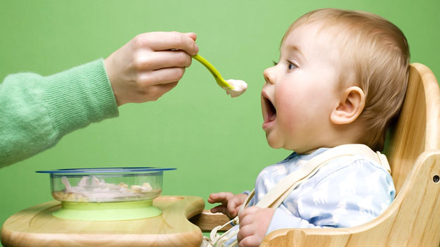 Cách sử dụng yến sào cho trẻ đúng